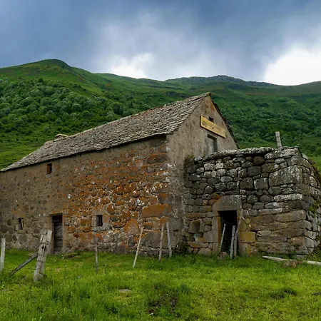 Recente Au Lioran A Proximite Des Remontees Mecaniques